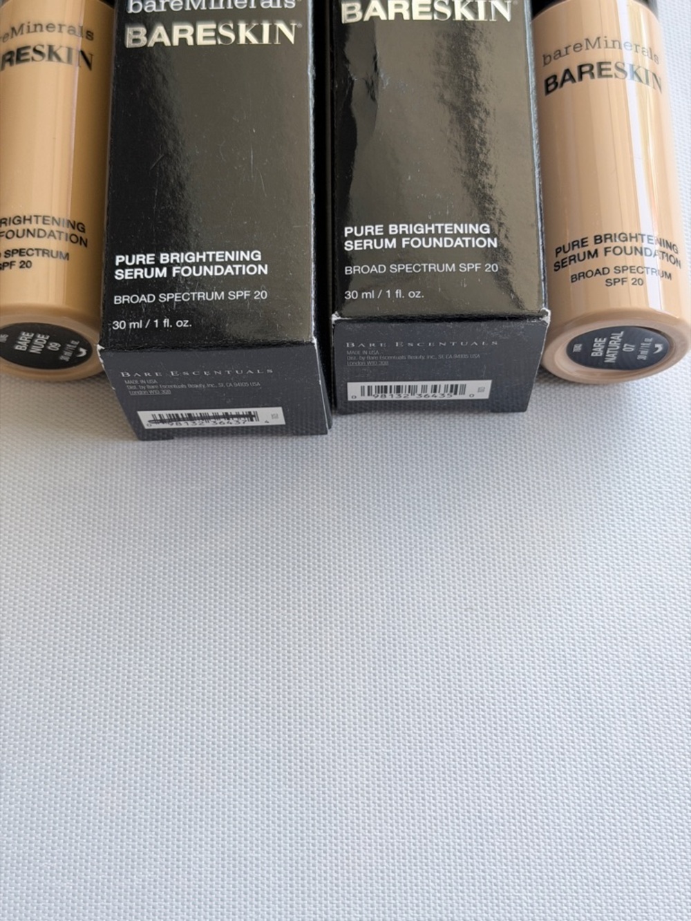 bareMinerals Foundation - Pink - Picture 3 of 3